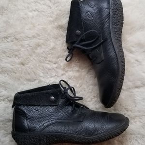 Loints of Holland black leather walking booties